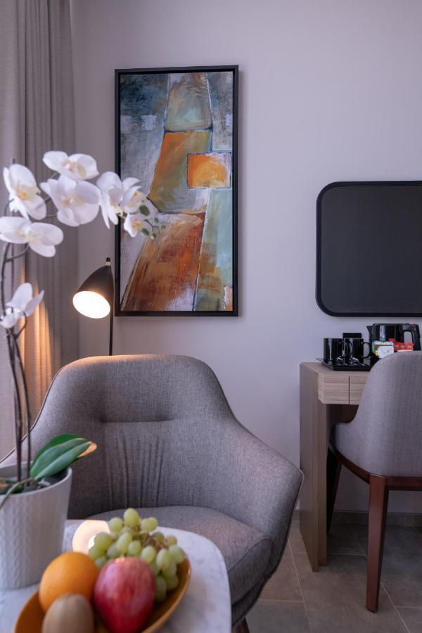 Staycation-Paket - Executive Doppelzimmer mit kostenfreiem frühen Check Um 09:00 Uhr: später Check 18:00 Uhr: kostenlose Handtücher, Regenschirm und Mat