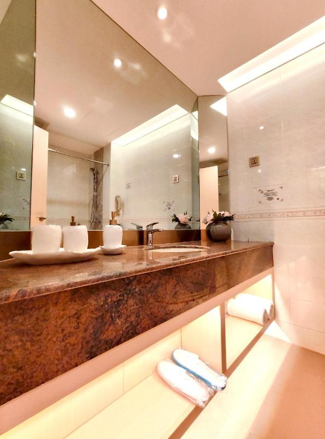 Quarto Triplo com Vista Mar