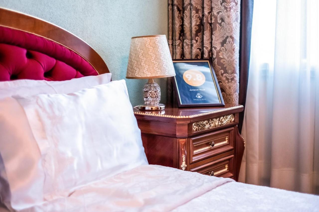 King Suite Spa Bath