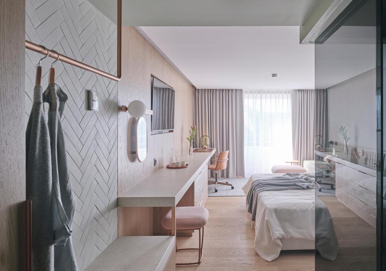 Camera Swiss Advantage con Letto King-Size e Divano-Letto