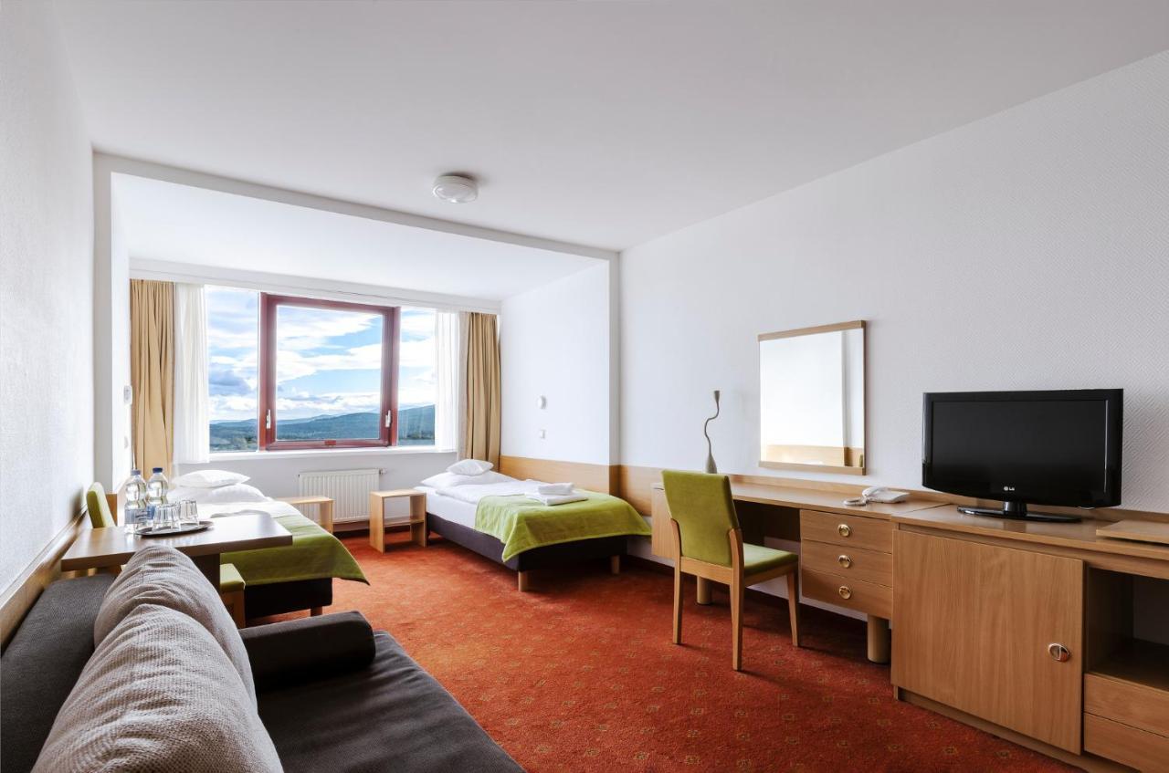 Doppelzimmer mit Zustellbett