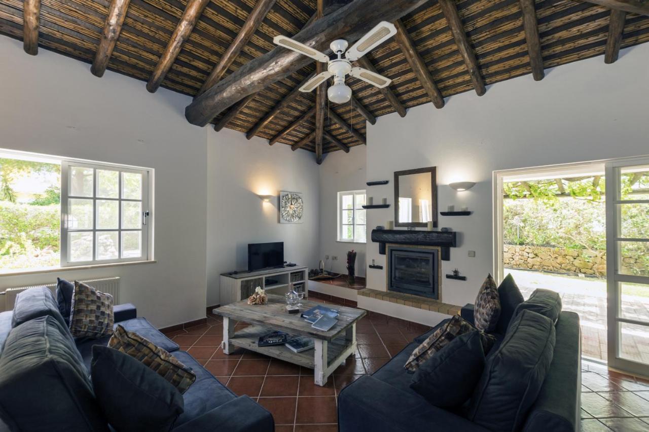 Vrijstaande Villa met 3 Slaapkamers en Airconditioning - Privézwembad