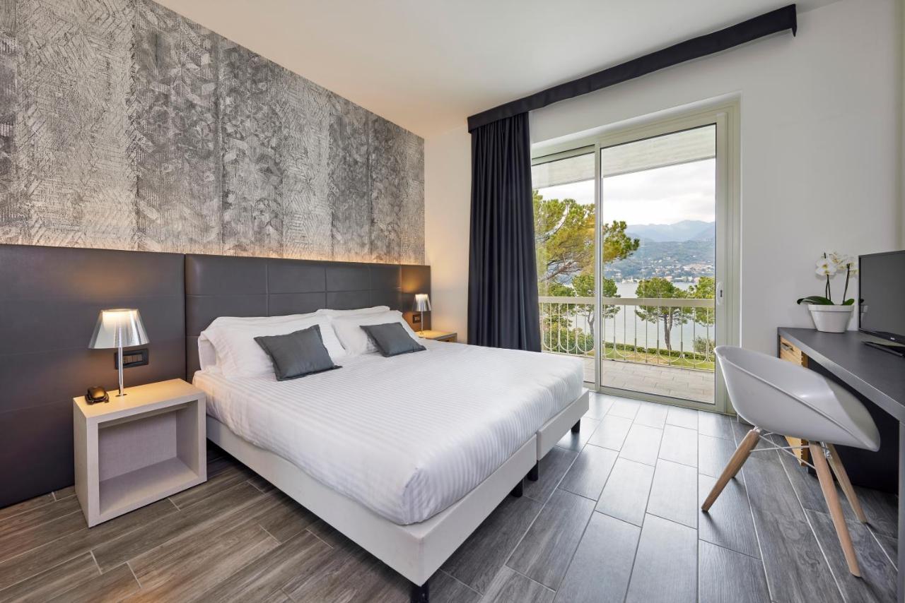 Deluxe Double or Twin Room Lake View