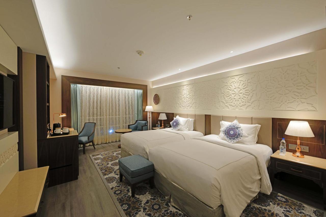 Luxury Room twin Bed
