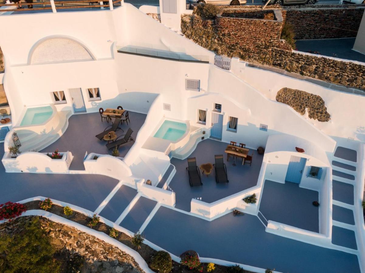 Luxury Grand Cave Suite Outdoor Jetted Tub Sea & Sunset View