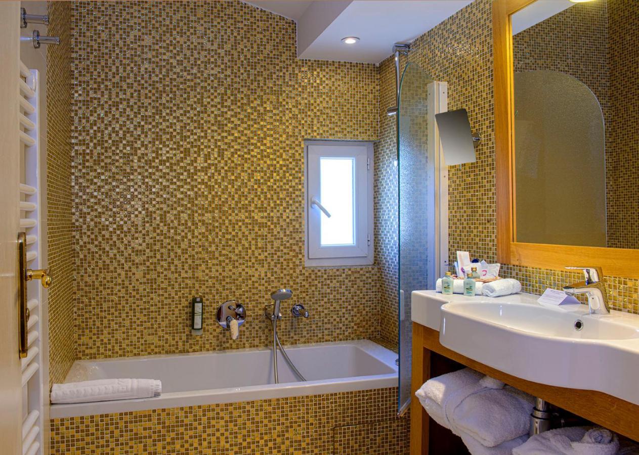 Superior Twin Room Hill View