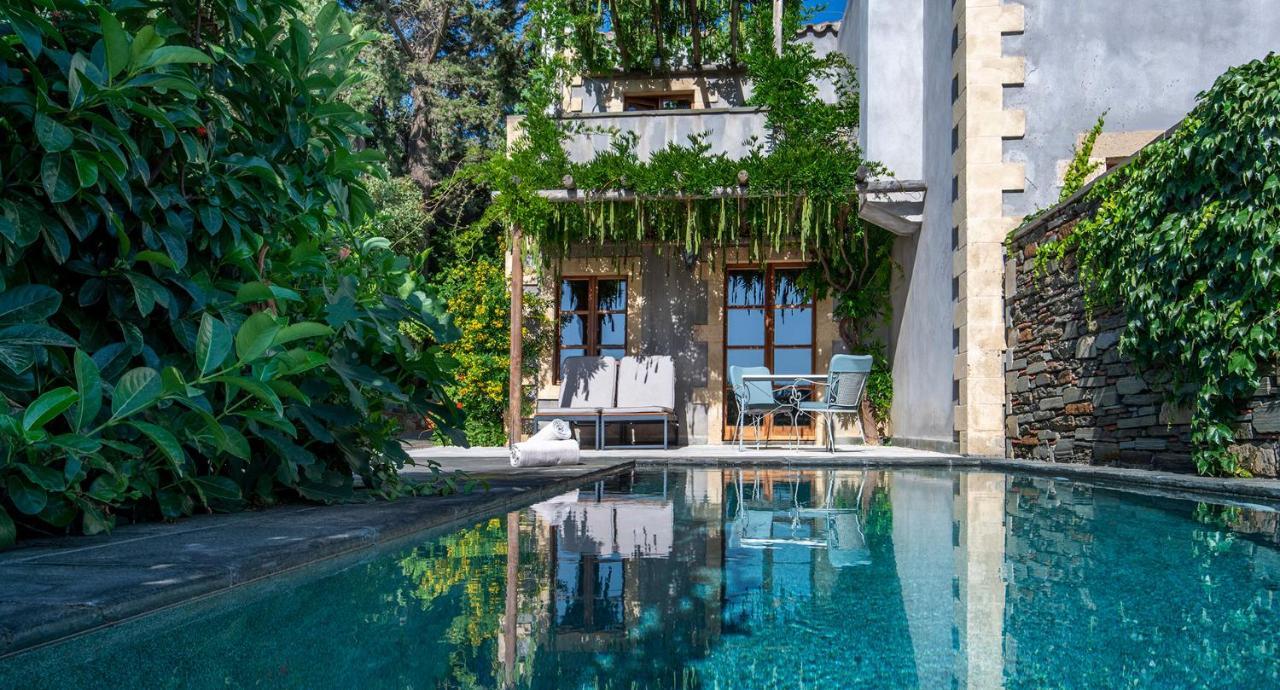 Poolvilla Kinsterna