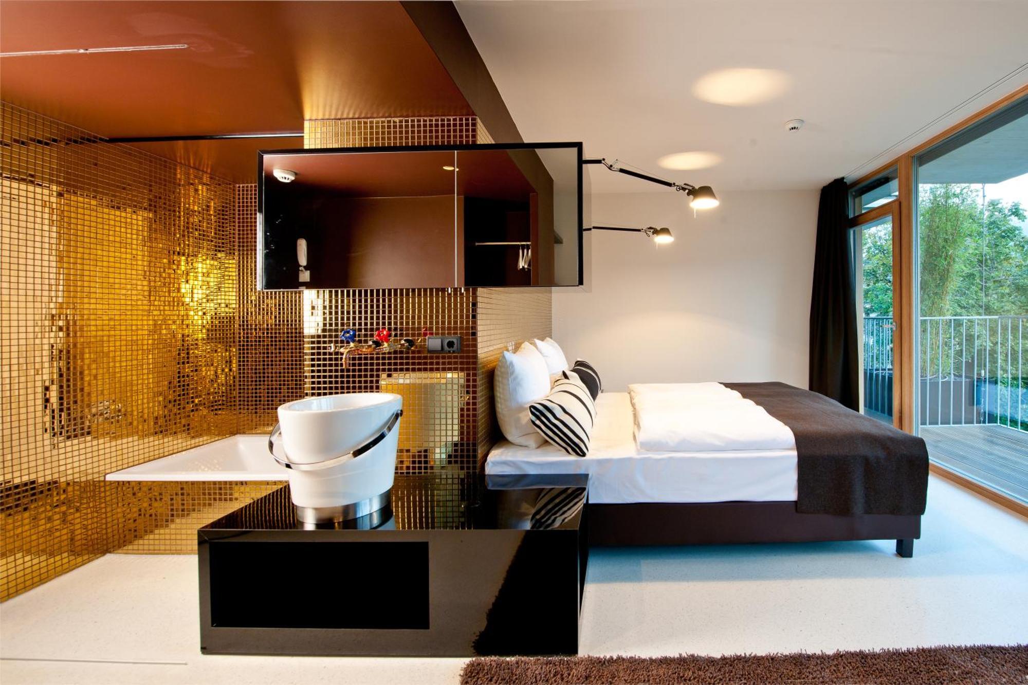 Junior Suite with Balcony,1216725352:JPEG