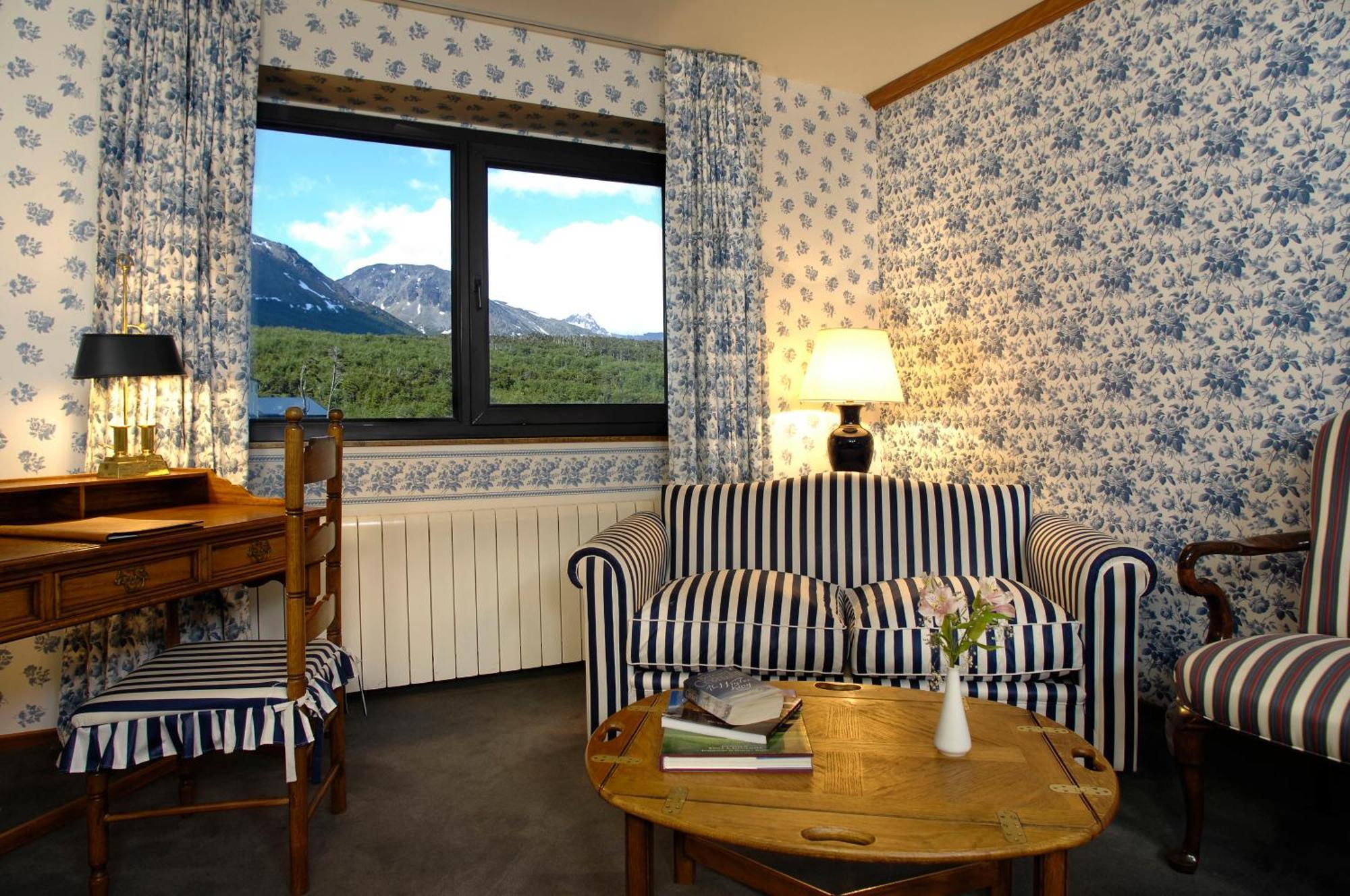 Junior Suite Mountain View