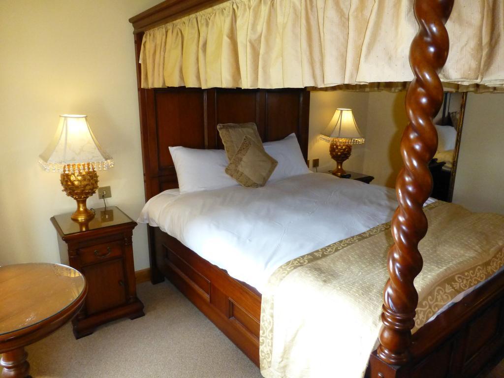Kamer met Hemelbed