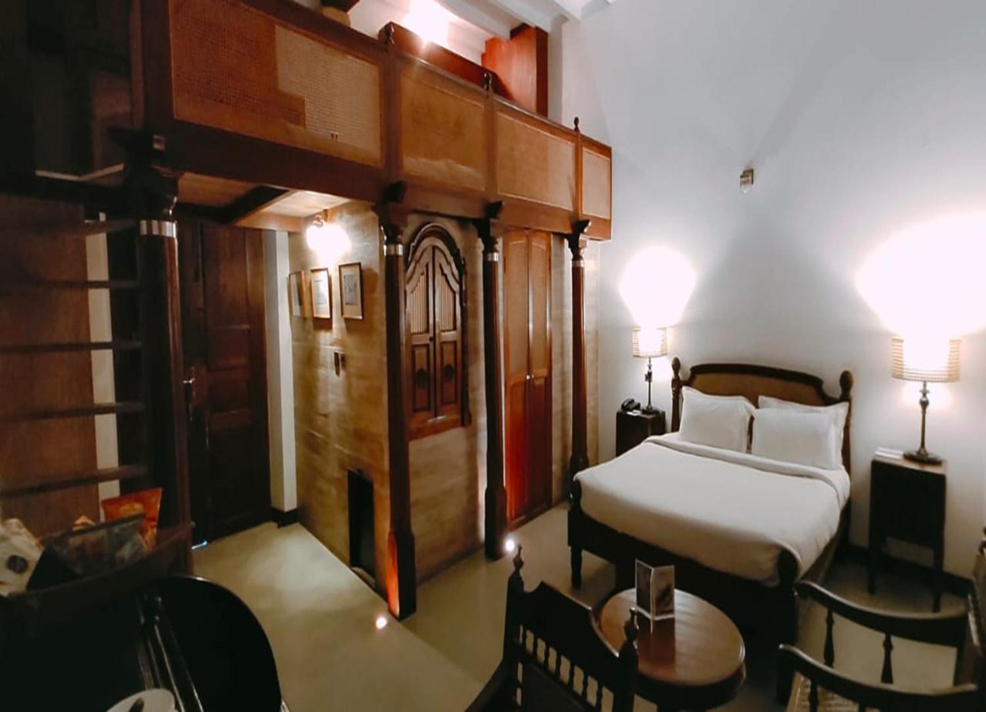 Suite Balcony,1769556389:JPEG