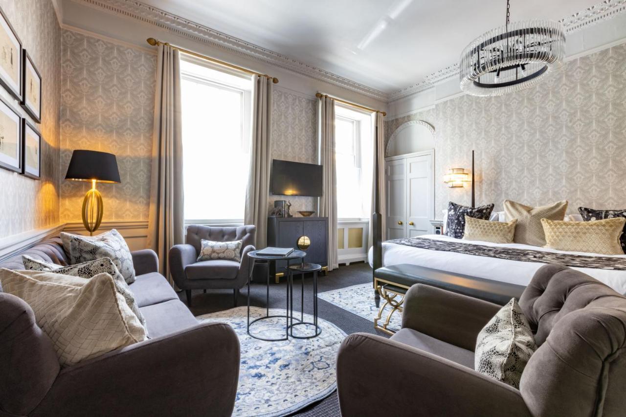 Suite avec Lit à Baldaquin