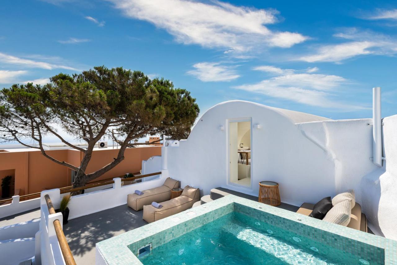 Honeymoon Suite with Hot Tub