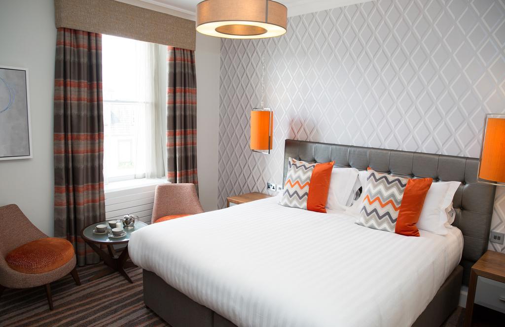 Double or Twin Room - Town,125316402:JPEG