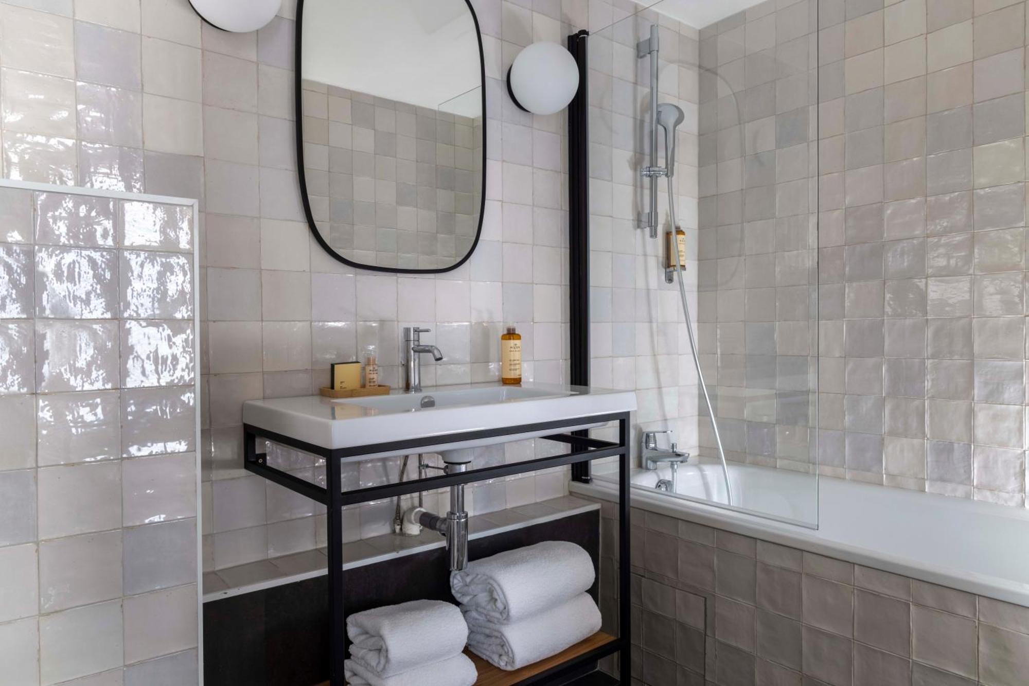 Deluxe Double or Twin Room Balcony