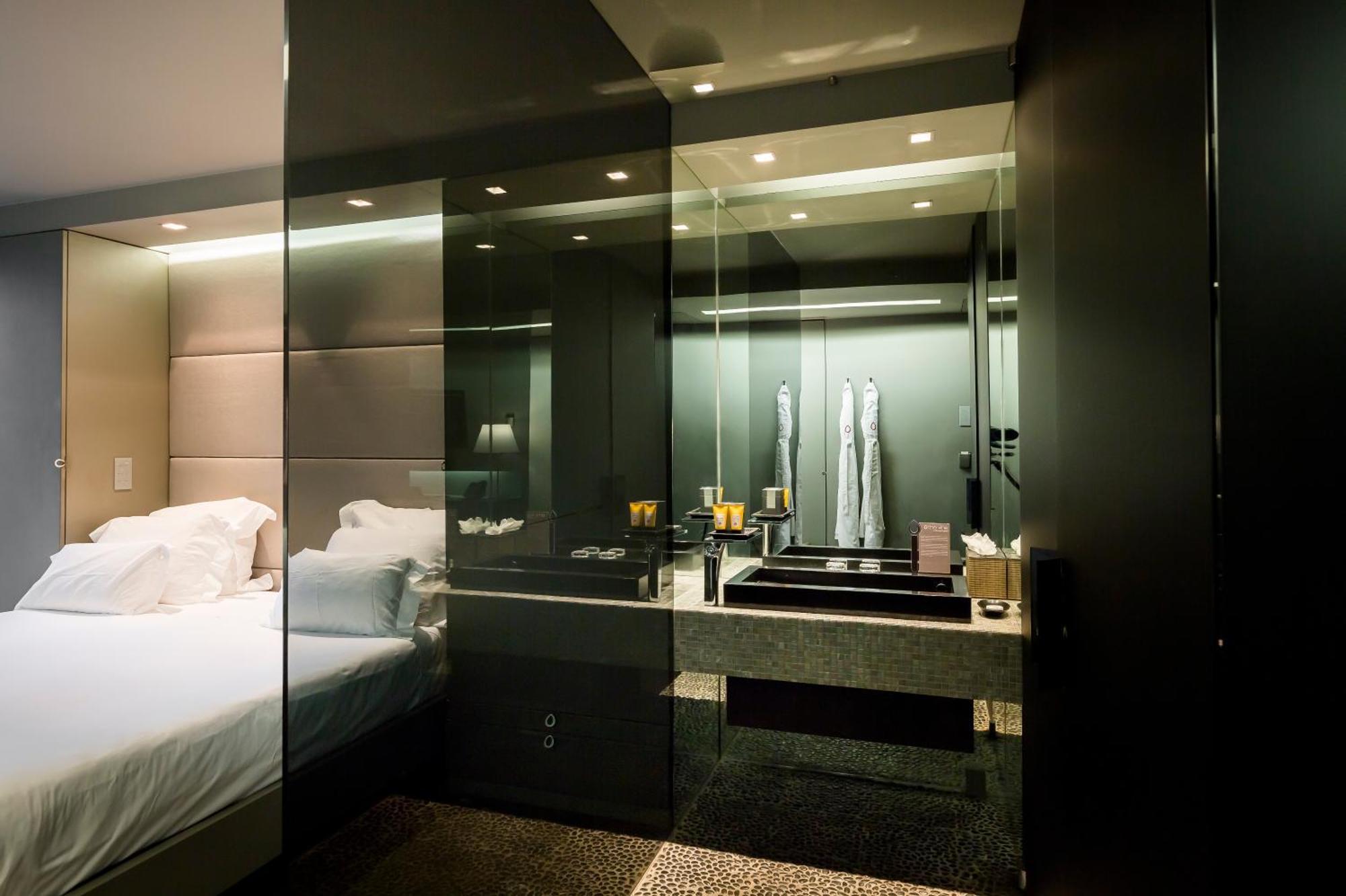 Superior Doppelzimmer mit Blick in das Atrium