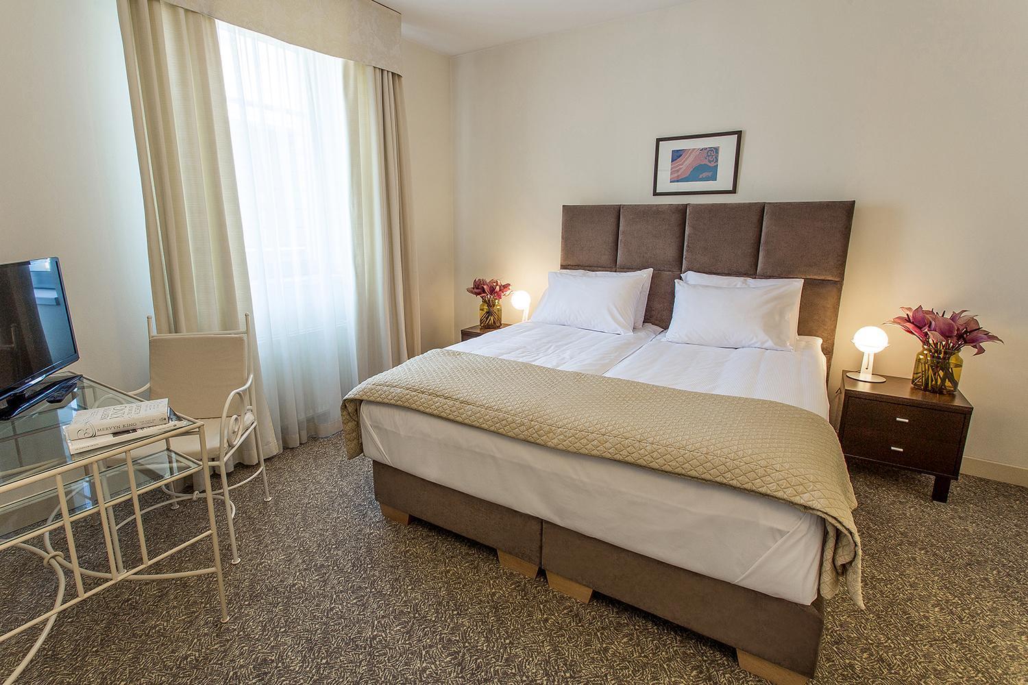 Ambassador Suite