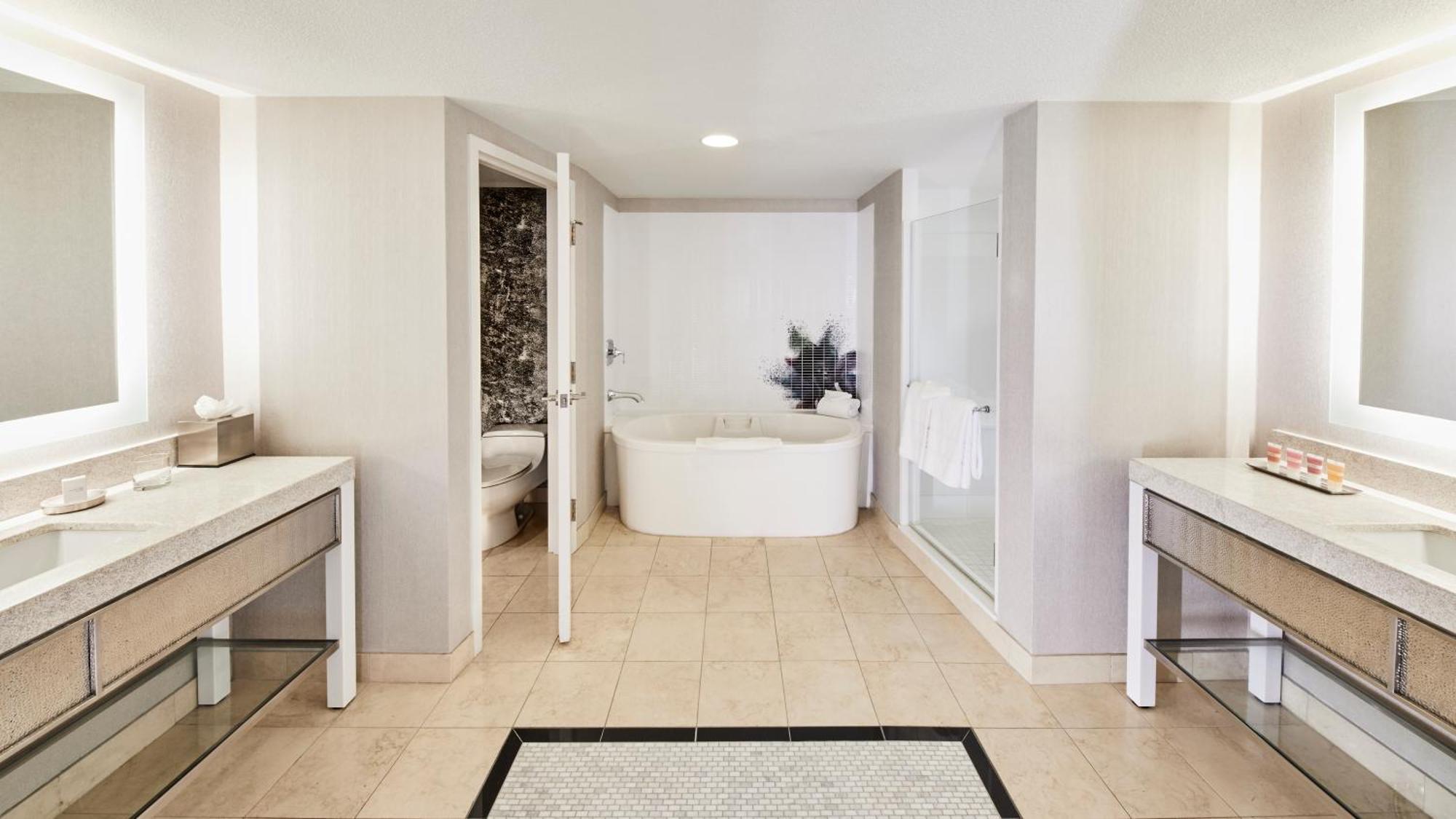 Quarto Ultra Resort com 2 Camas Queen-size - Não Fumadores