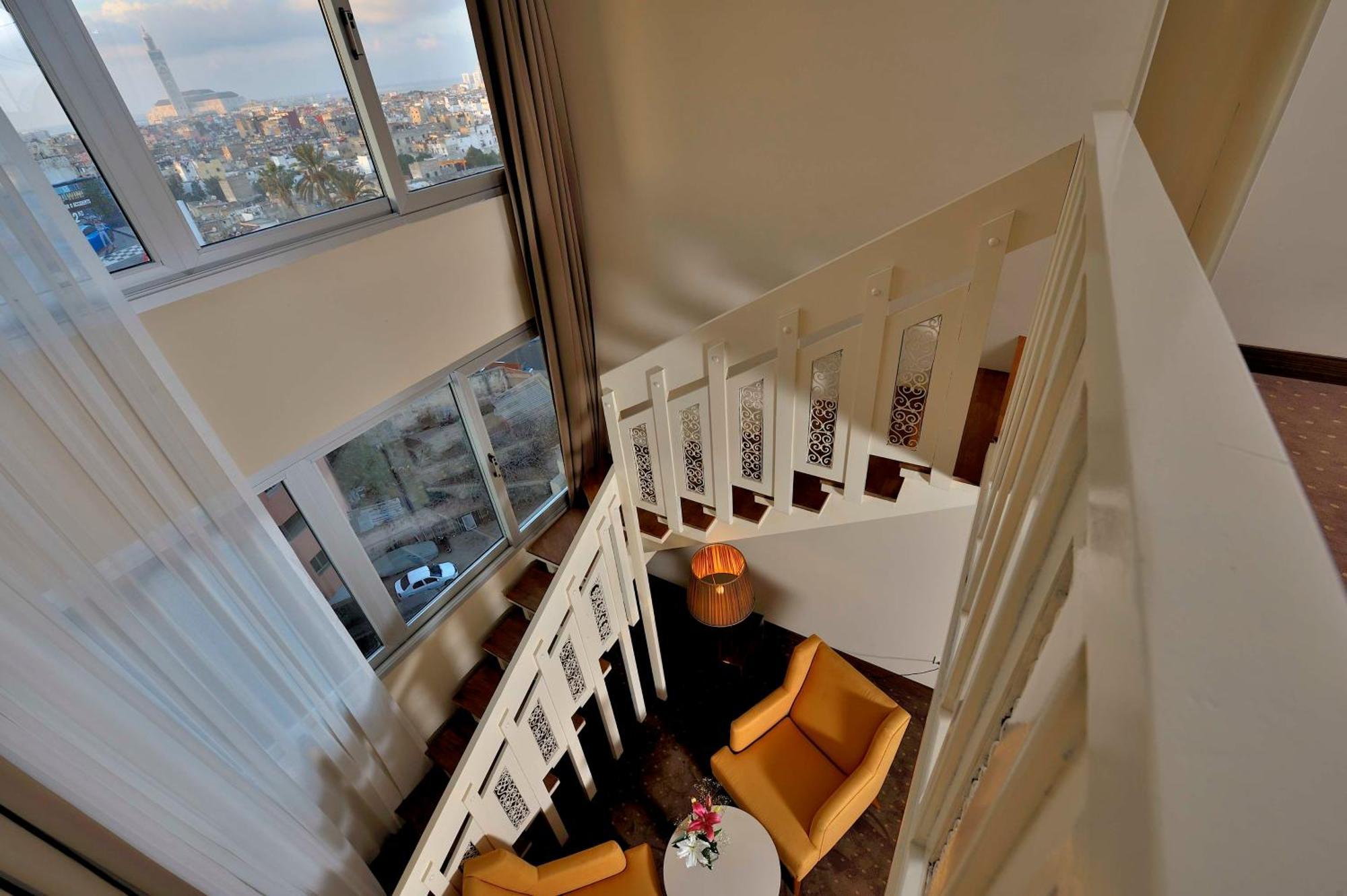Family Duplex King Bed Mosque View