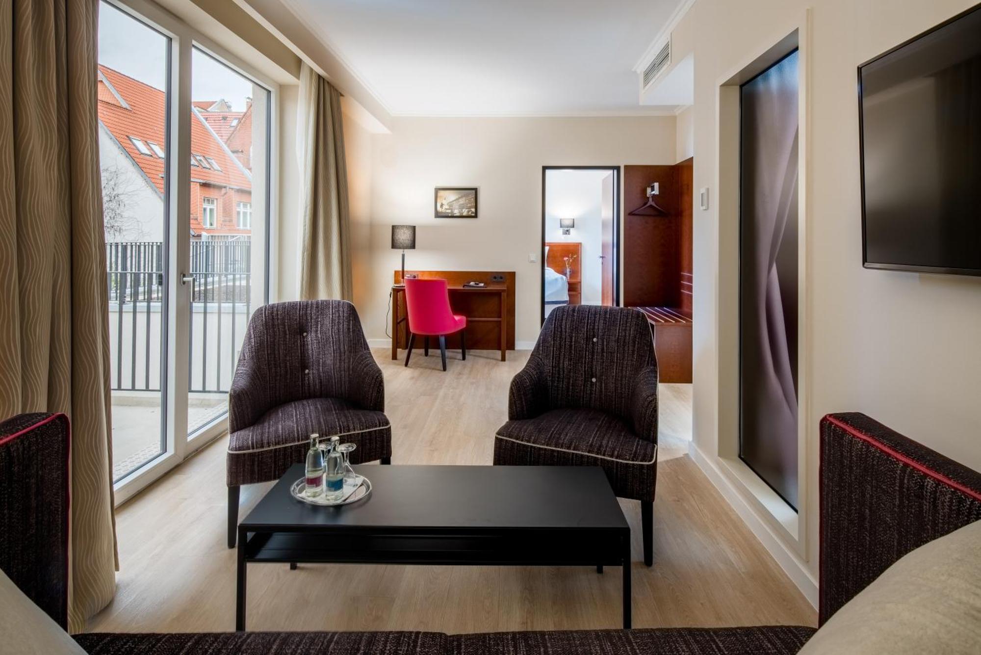 Suite with Double Bed, Sofa Bed and Terrace - Annex Room