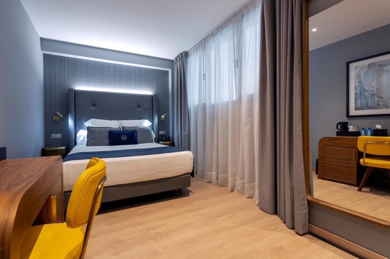 Interior Double Room