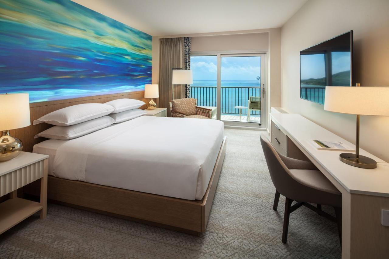 King Room with Oceanfront View - Mobility and Hearing Accessible