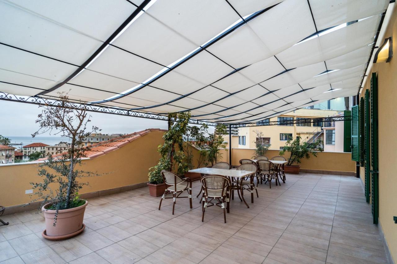 Junior Suite Private Terrace