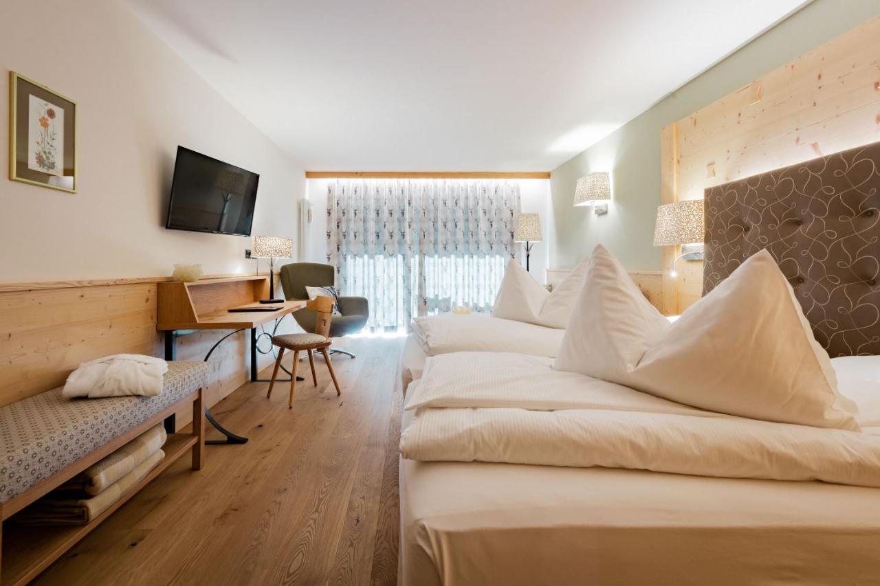 Junior Suite,1216215829:JPEG