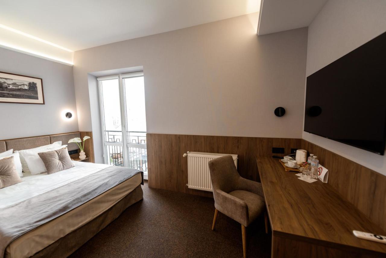 Zimmer mit Queensize-Bett
