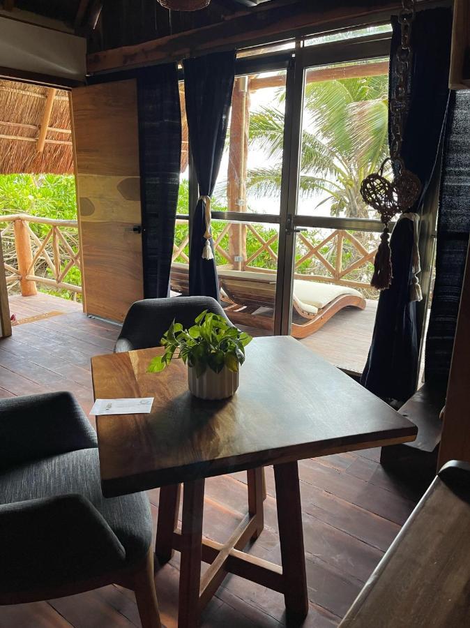 Bungalow Beach Front