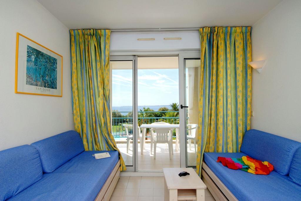 Junior Suite mit Balkon und seitlichem Dorfblick