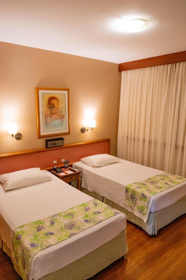 Quarto Standard com 2 Camas de Solteiro