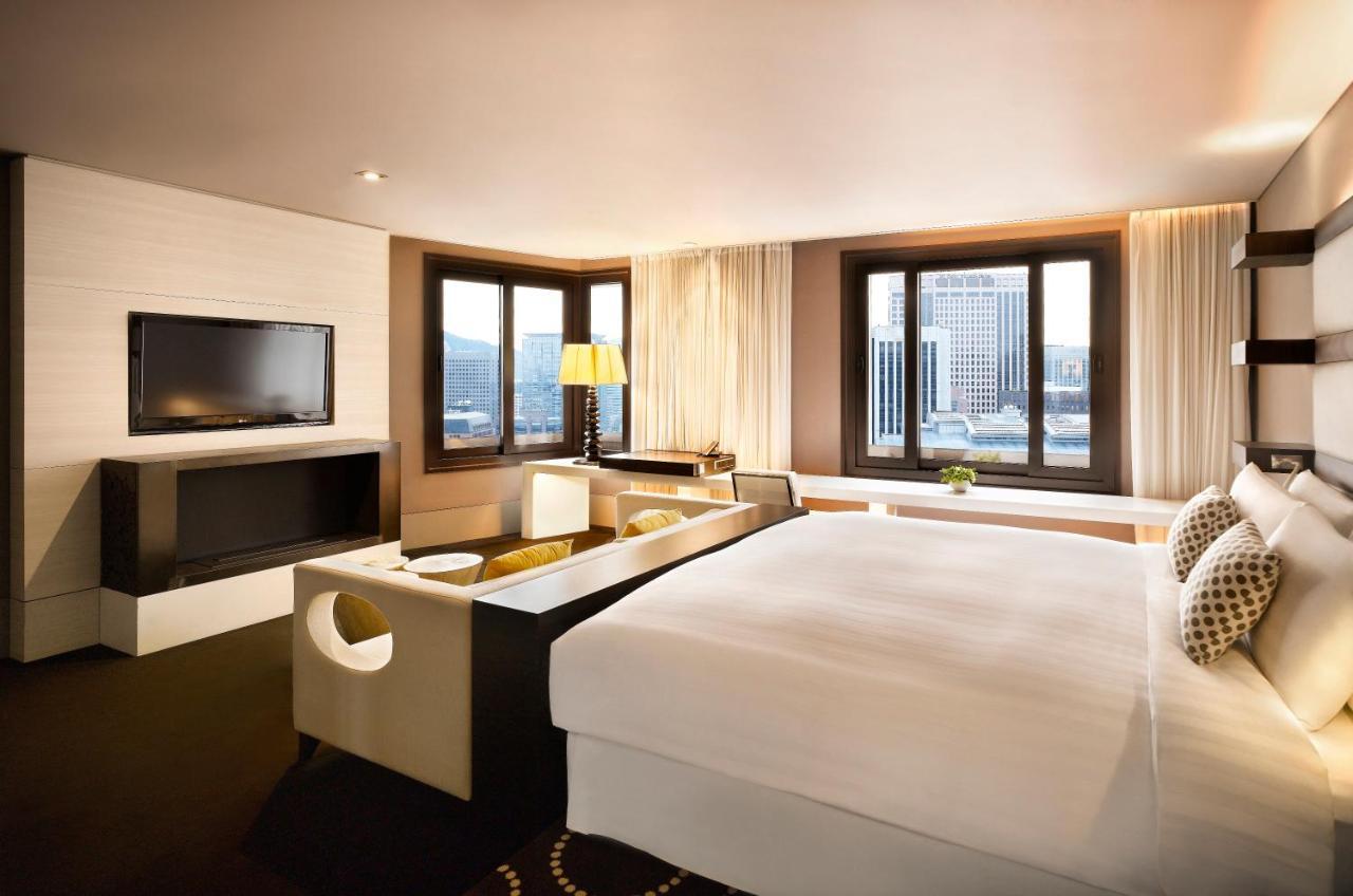 Suite Plaza