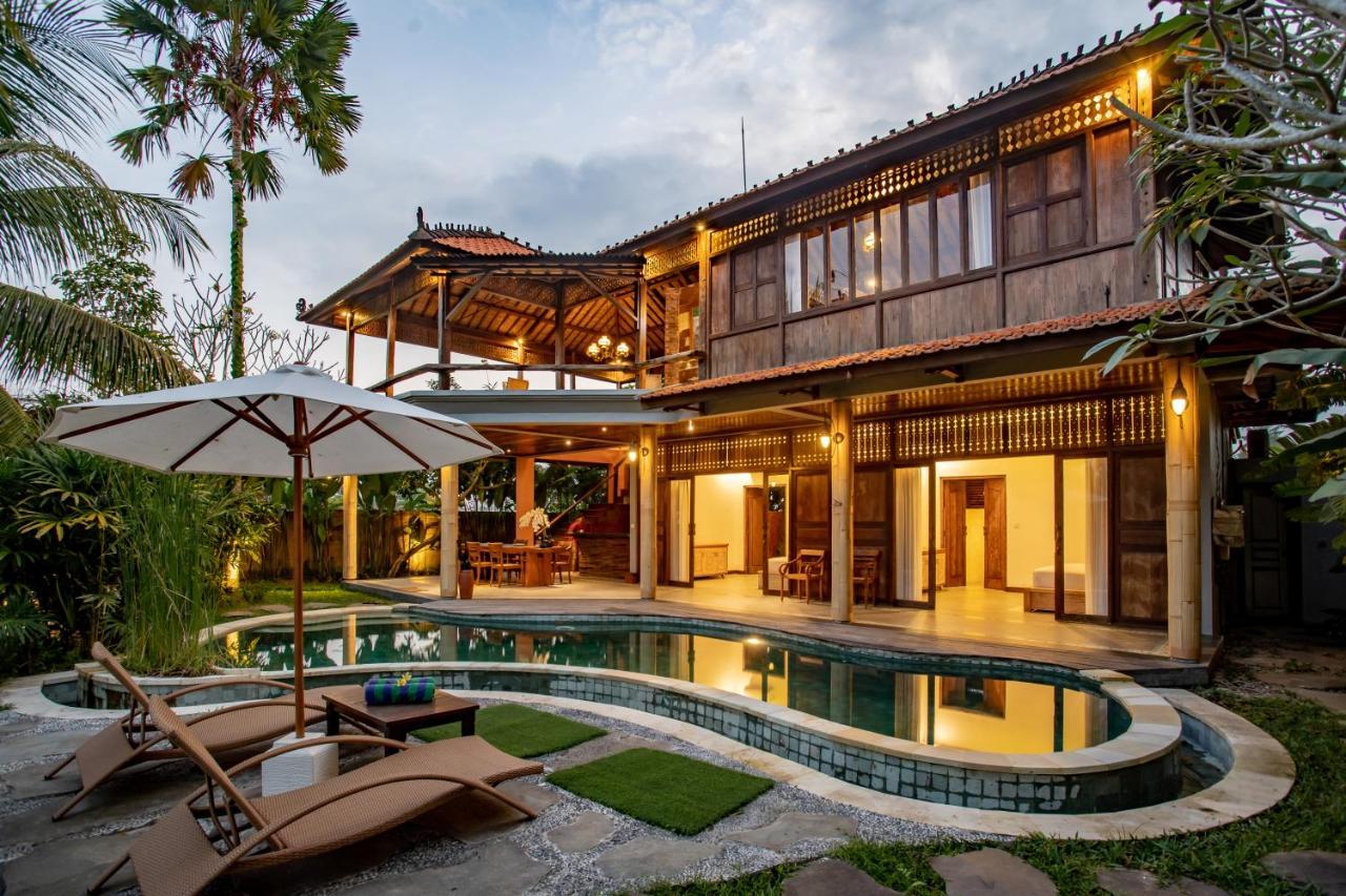 Villa 3 Chambres avec Piscine Privée - Vue sur Rizière