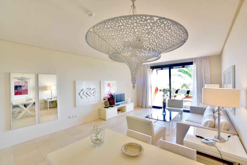 Luxury Two-Bedroom Apartment