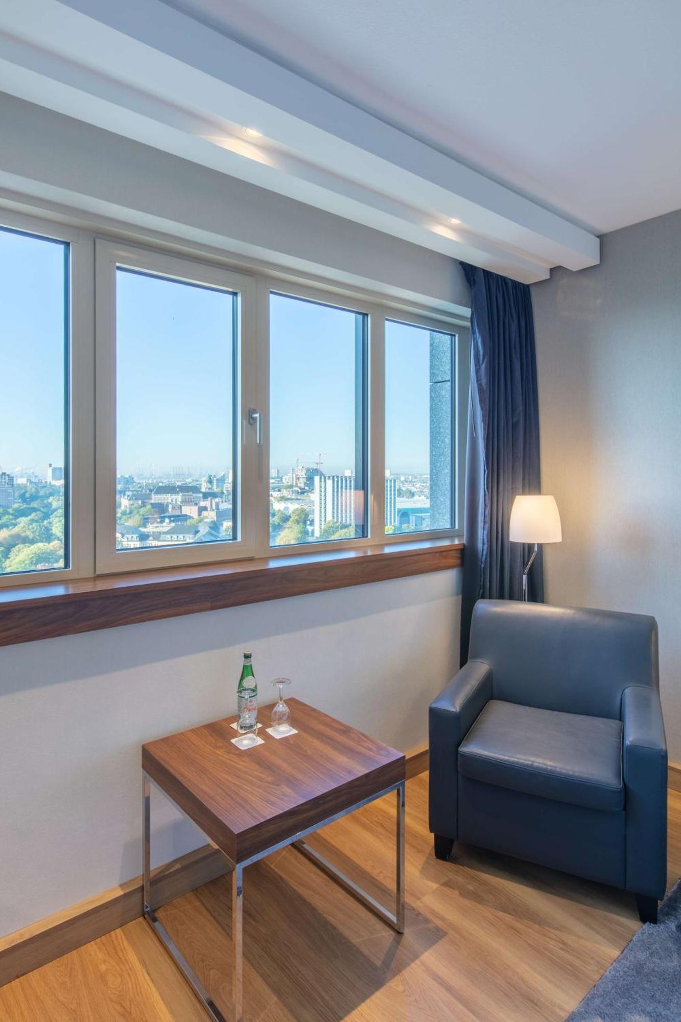 Premium Room with Alster View,1440475732:JPEG