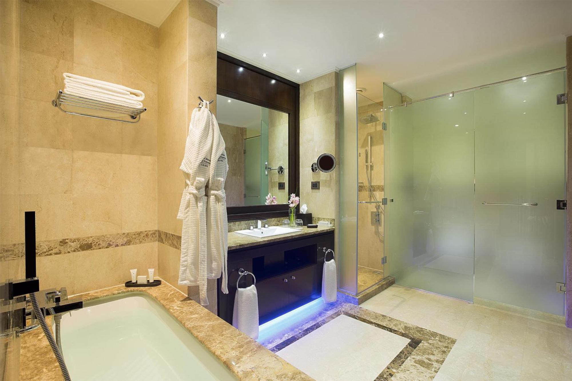 Chambre de Luxe – Vue sur Ville
