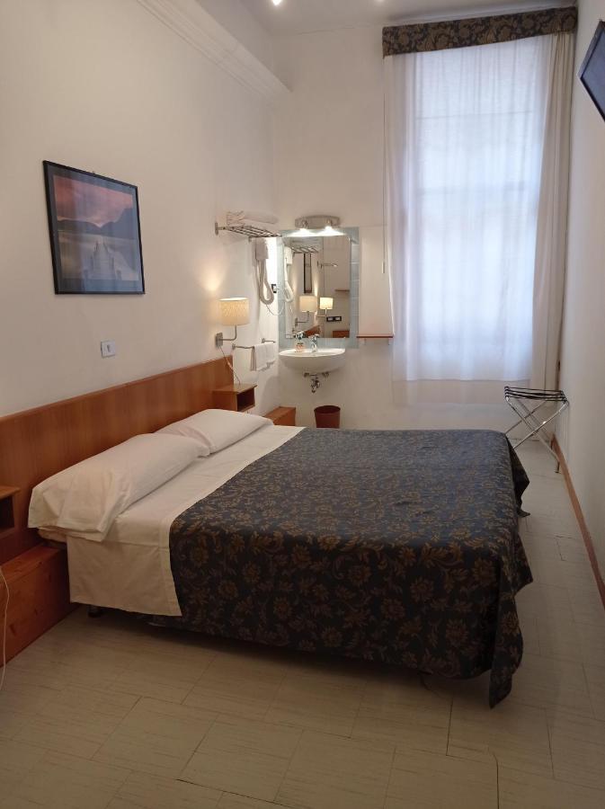 Chambre Double avec Salle de Bains Commune
