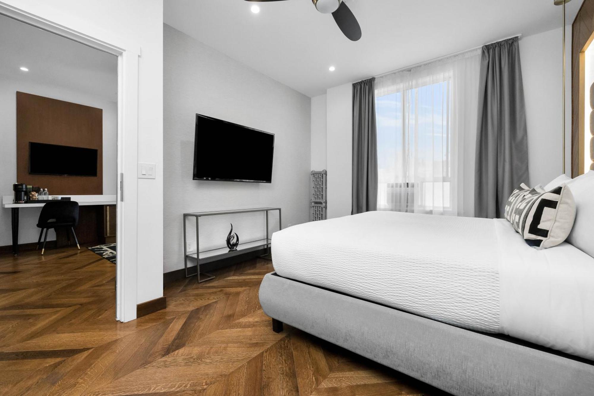 King Suite