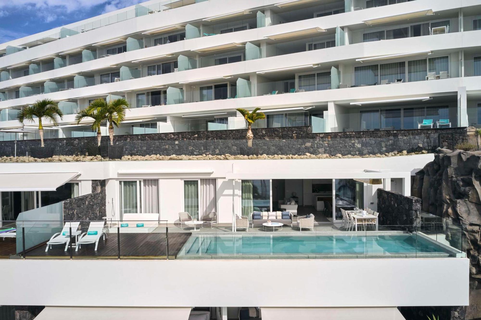 Two-Bedroom Villa with Private Pool (4 Adults)