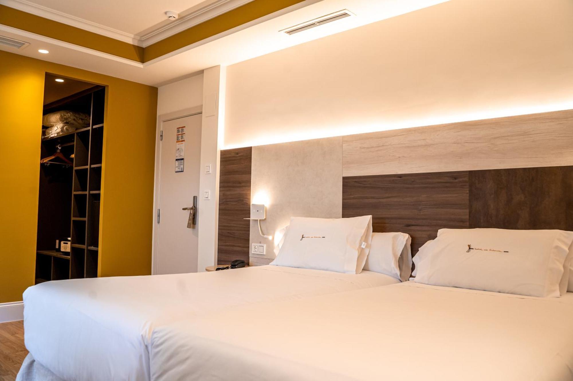 Double Room Extra Bed,1516541413:JPEG