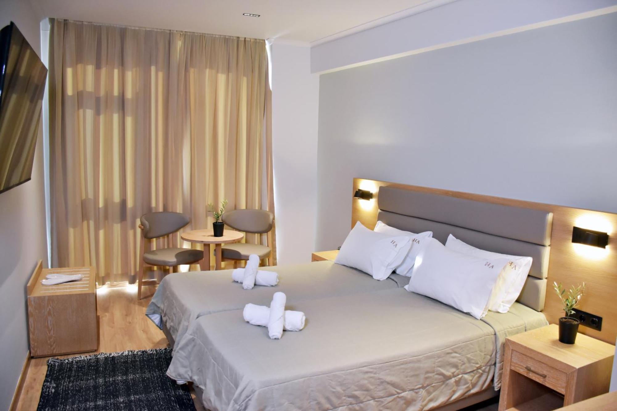 Economy Double or Twin Room,1273342639:JPEG