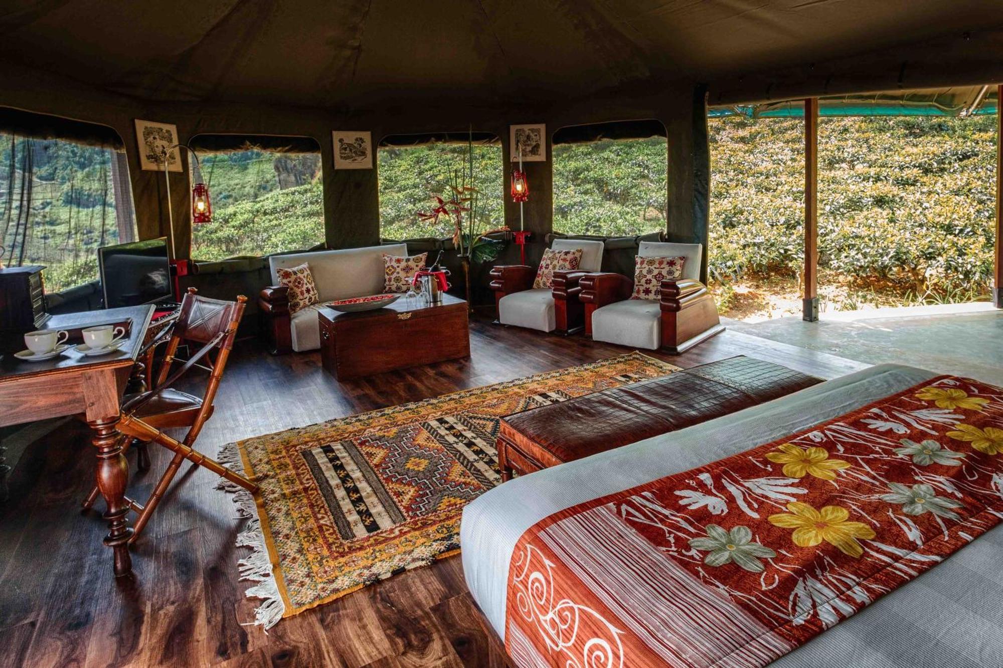 Honeymoon Suite Mountain View