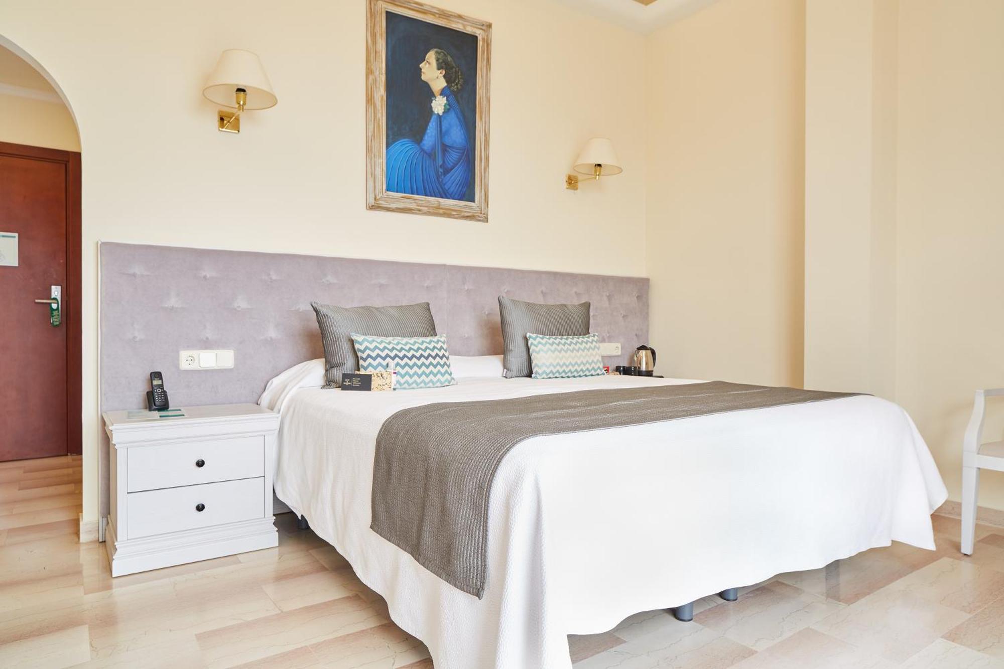 Double Room lateral Sea View terrace