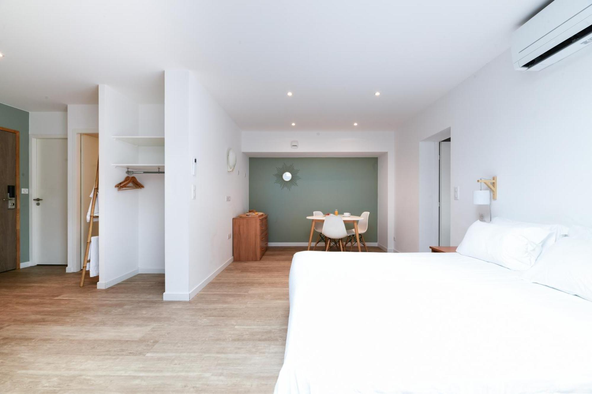 Family Suite,1543412611:JPEG