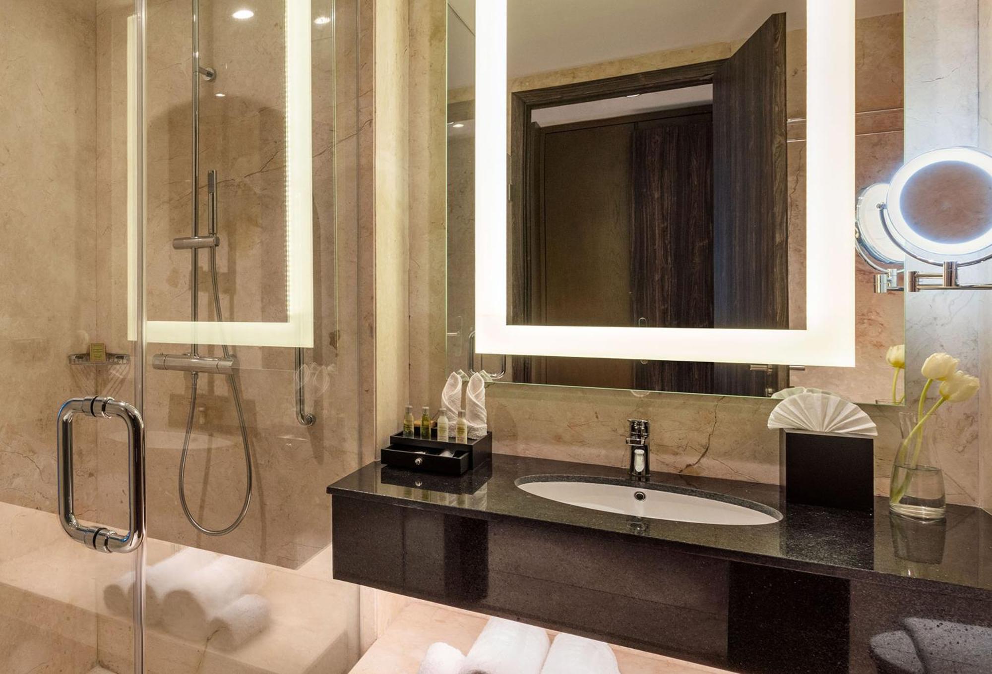 King Guest Room