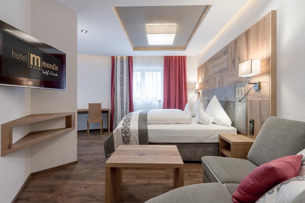 Deluxe Double Room,537755517:JPEG