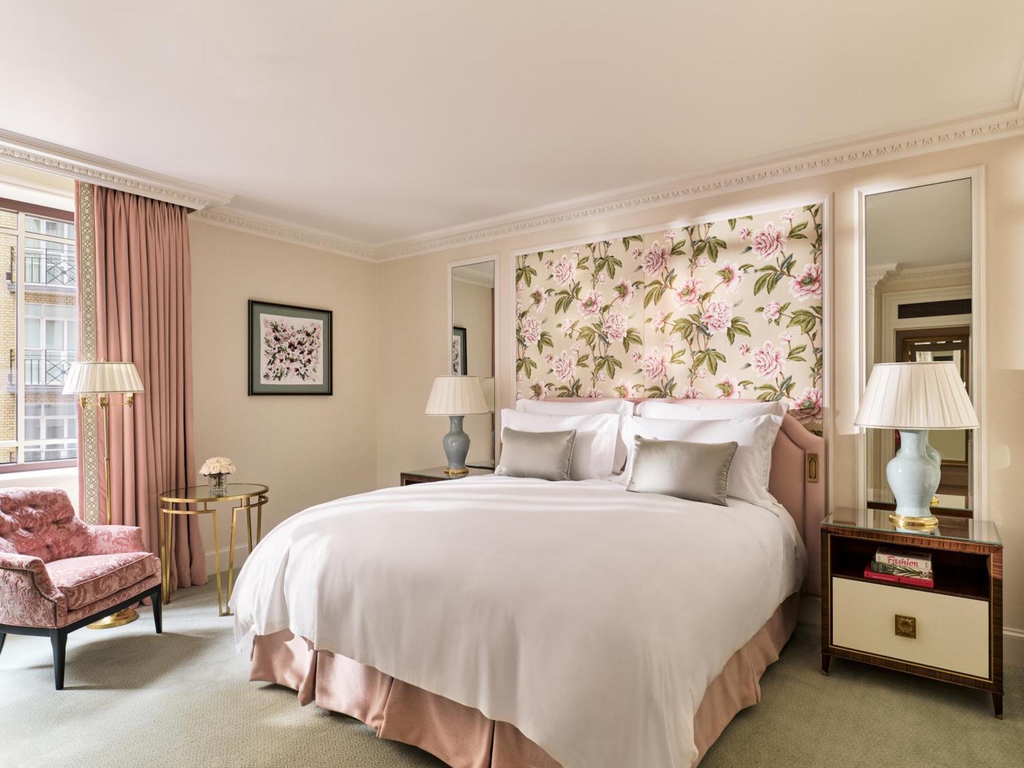 Classic Room,1555024858:JPEG