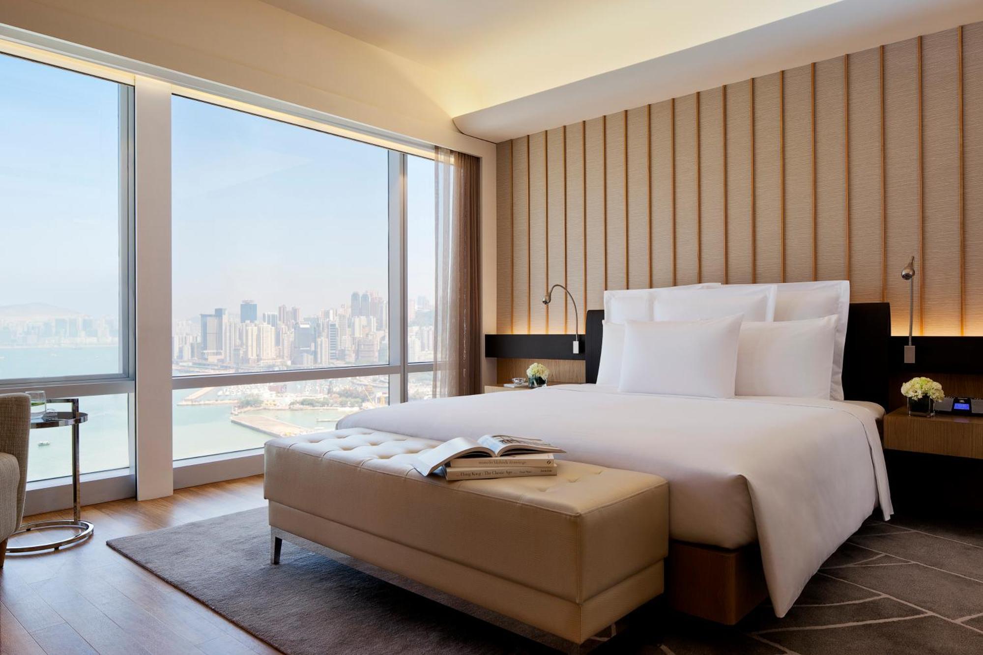 Deluxe Suite met Kingsize Bed en Uitzicht op de Haven - Toegang tot de Executive Lounge