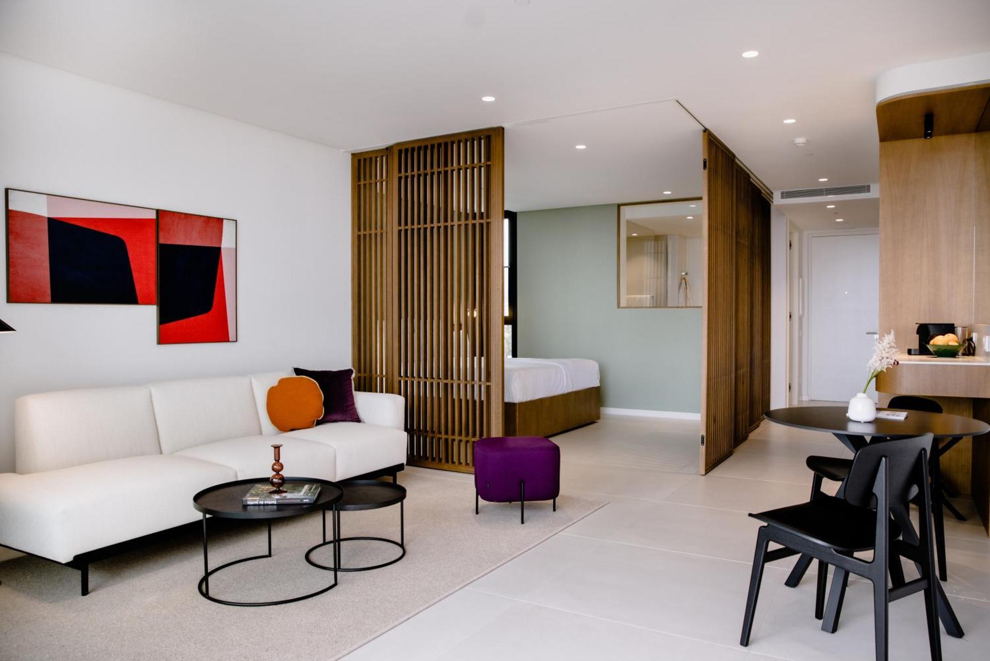 Estudio Deluxe con vistas al jardín